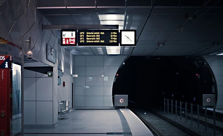 innovative web platform hub